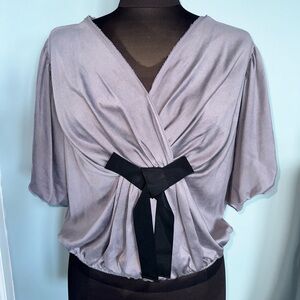 NWOT Liu Jo Cupro bow tie V-neck SILK Blouse 40